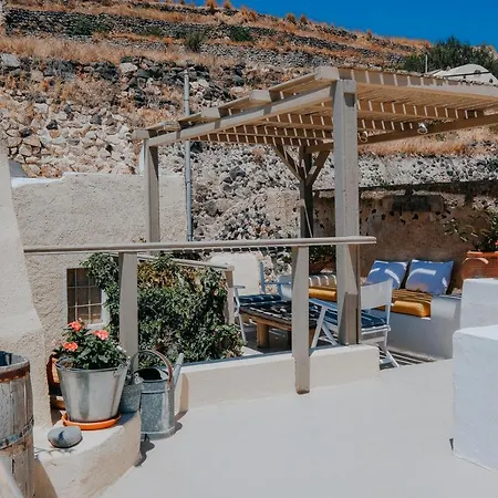 Villa Coco Canava Emporio (Santorini)